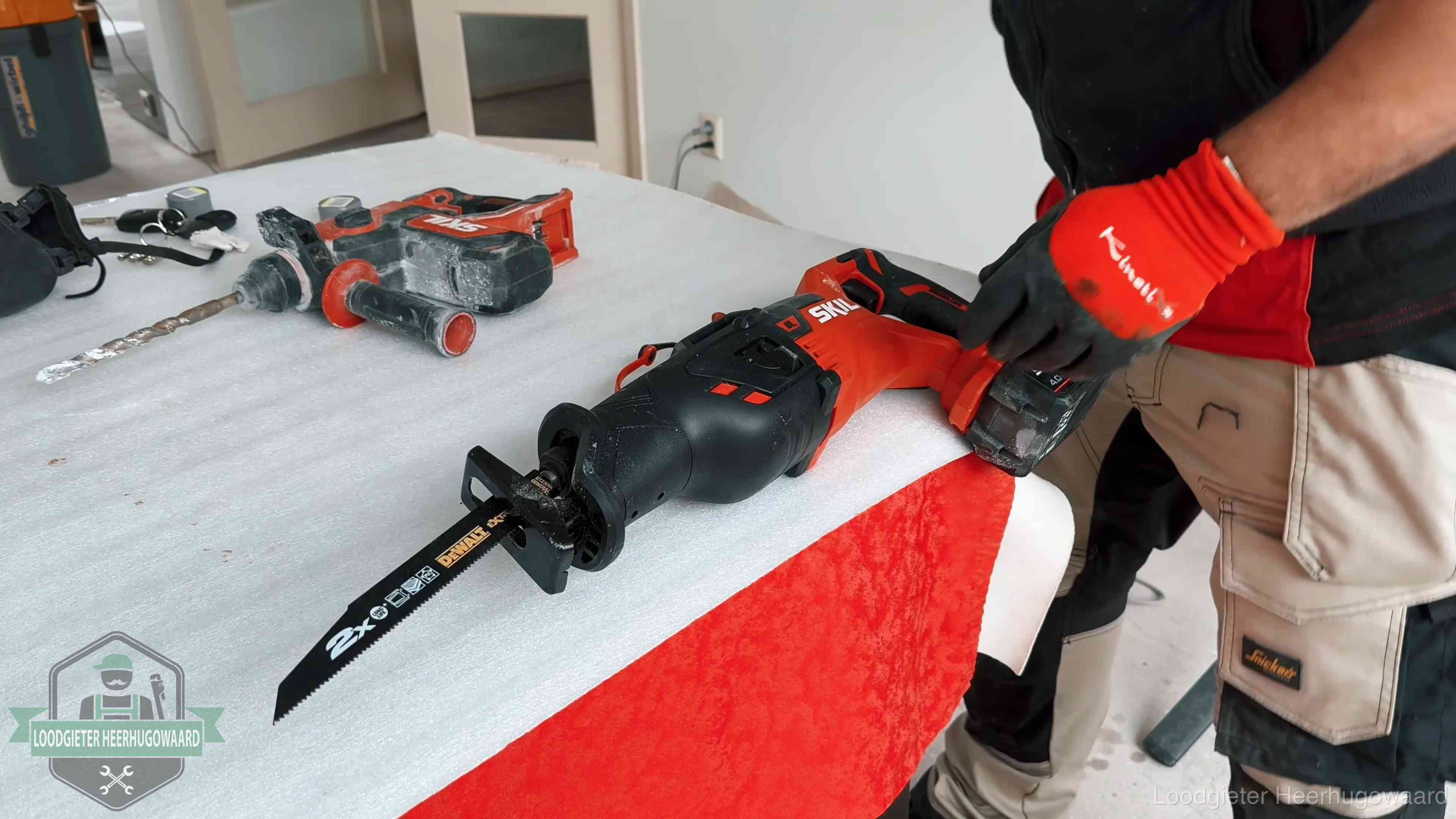 Betrouwbaar loodgietersbedrijf herkennen in Heerhugowaard Professioneel gereedschap klaargelegd voor een klus in Heerhugowaard